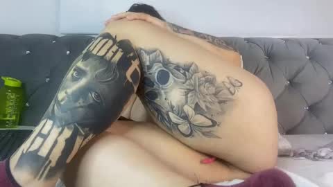 lille online show from April 21, 2026, 1:42 am