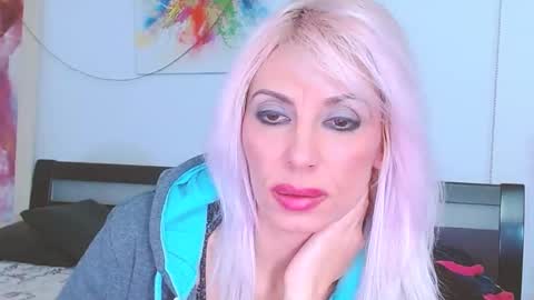 Lara online show from February 22, 2025, 5:02 am