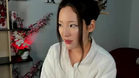 lillie_sun online show from June 21, 2026, 10:01 pm