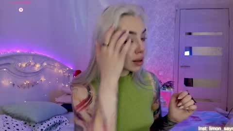 LilliMoore online show from October 24, 2025, 11:56 pm