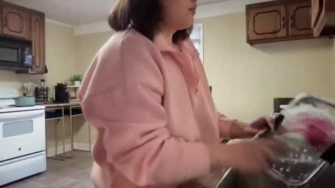 lilly_adams88 online show from February 17, 2025, 10:25 pm