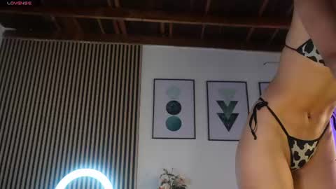 Snapshot of lilly_dollss chatting on July 13, 2026, 1:25 pm Sofia online show from July 13, 2026, 1:25 pm