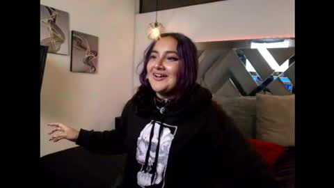Snapshot of lilly_foxxy chatting on June 27, 2026, 11:04 am online show from June 27, 2026, 11:04 am