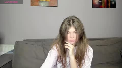 Lilly online show from November 10, 2025, 8:41 pm