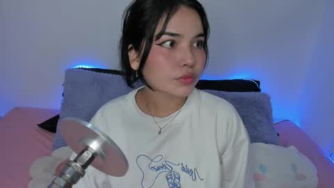 Lilly  online show from February 10, 2025, 3:13 am