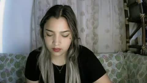 Snapshot of lilly_ocean22 chatting on April 30, 2026, 7:47 am Sey - Lilly online show from April 30, 2026, 7:47 am