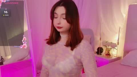 Snapshot of lilly_royse chatting on November 23, 2025, 6:24 am lilly_royse online show from November 23, 2025, 6:24 am