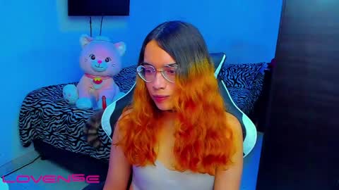 Lilly3 online show from April 19, 2026, 3:17 am