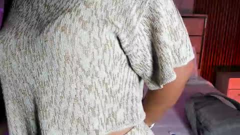 Lilly Ortiz online show from September 23, 2025, 11:02 am