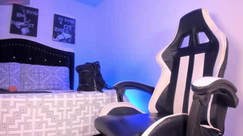 Lilly online show from November 9, 2025, 8:56 am