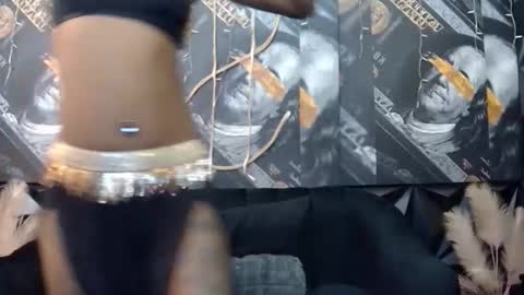 lilmissbaddiexxx online show from February 9, 2026, 6:01 pm