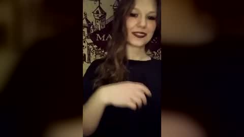 Snapshot of lilmissscorpi0 chatting on July 22, 2026, 7:11 am lilmissscorpi0 online show from July 22, 2026, 7:11 am