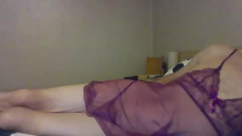 Jenny online show from November 24, 2025, 8:03 am