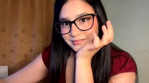 lilprincessxoxo_ online show from January 27, 2025, 4:09 am