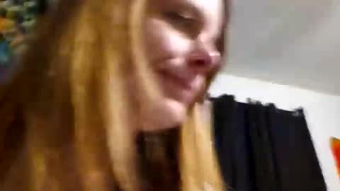 Luna online show from March 11, 2026, 7:25 am