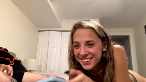 Snapshot of lilslutxxxbangz chatting on February 25, 2026, 4:00 am lilslutxxxbangz online show from February 25, 2026, 4:00 am