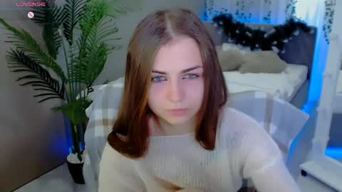 lilu__moon online show from February 4, 2026, 6:30 am