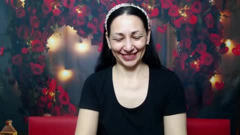 lilugrants online show from February 13, 2025, 4:43 am