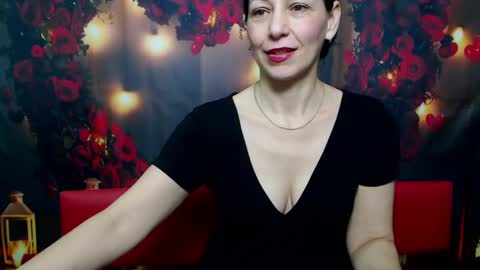 lilugrants online show from March 5, 2025, 8:42 pm