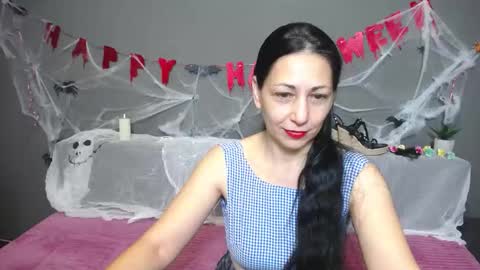 lilugrants online show from November 2, 2025, 7:05 pm