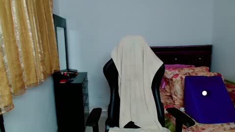 LILYB online show from February 15, 2025, 4:45 pm