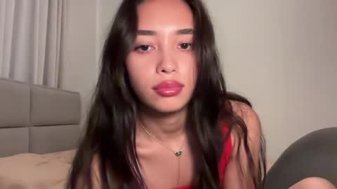 Lily online show from May 13, 2026, 8:06 pm