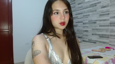 Lirio         online show from June 25, 2026, 6:51 am