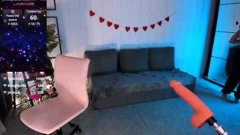 lily_dallass online show from February 14, 2025, 2:18 am