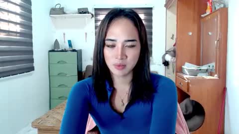 Lily Darling online show from November 29, 2025, 10:46 pm