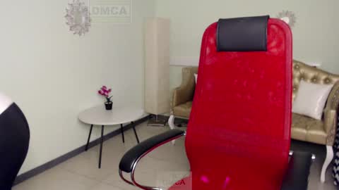 Lily online show from December 11, 2024, 11:19 am