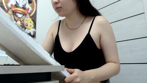 Lily Litle online show from December 5, 2024, 9:50 pm