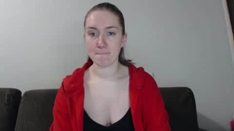 lily_love_x online show from December 18, 2024, 1:37 am