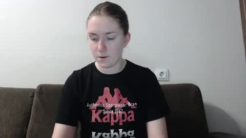 lily_love_x online show from February 10, 2025, 5:14 am