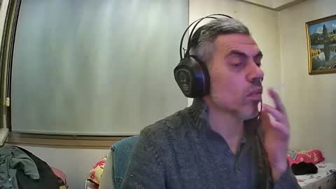 lily lovelyman online show from December 14, 2025, 5:02 am