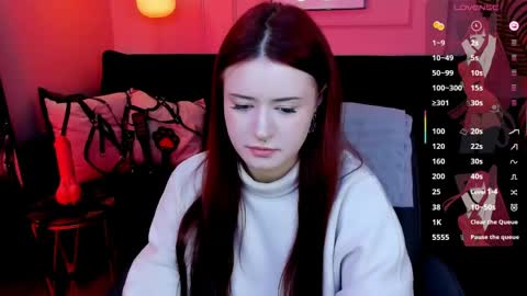 Snapshot of lily_moonlight chatting on June 1, 2026, 2:08 pm Lily online show from June 1, 2026, 2:08 pm