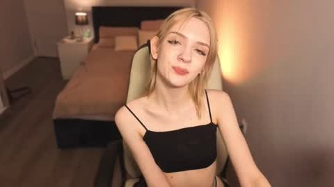 Lily online show from March 7, 2026, 12:40 am