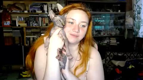 Alice online show from September 20, 2025, 1:34 pm