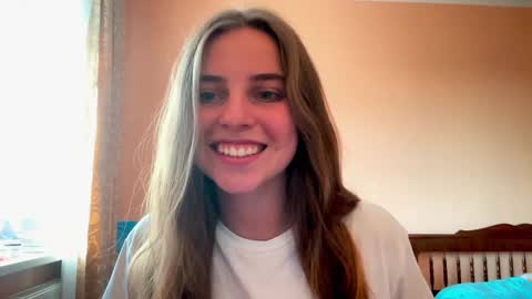 Lily online show from February 7, 2025, 11:12 am