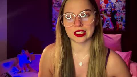 Lily online show from February 19, 2026, 3:41 pm