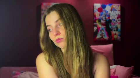 Snapshot of lily_smily chatting on April 6, 2026, 5:14 pm Lily online show from April 6, 2026, 5:14 pm