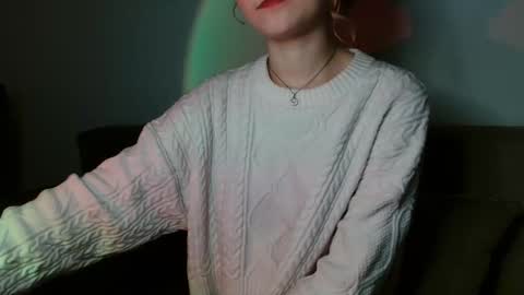 small lily online show from March 23, 2026, 5:17 pm