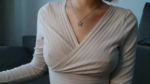 small lily online show from April 24, 2026, 2:30 pm