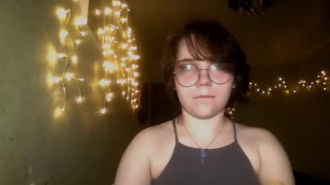 Lily online show from January 16, 2026, 6:45 pm