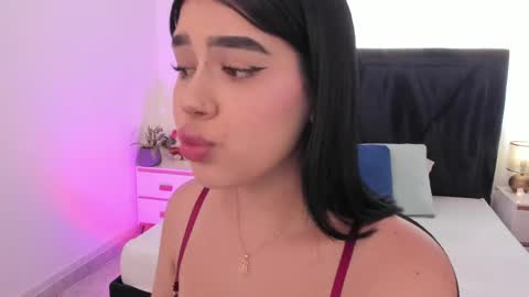 LilyWoodz online show from April 21, 2026, 7:17 pm