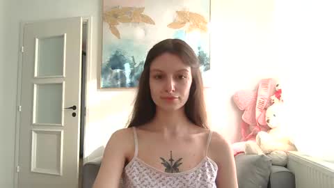 lilycandy_ online show from April 23, 2026, 3:14 pm