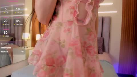 Lili online show from April 18, 2026, 1:48 pm