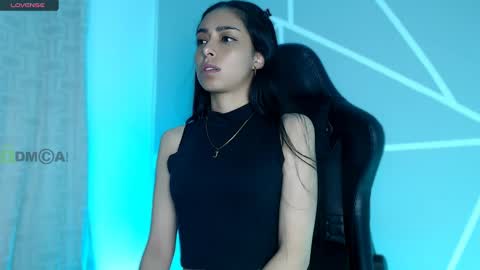 Liliana louise online show from January 4, 2025, 12:16 am