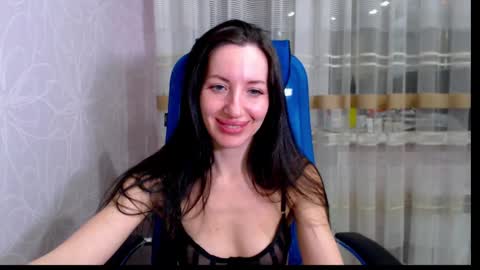 Lily online show from February 15, 2025, 10:42 pm
