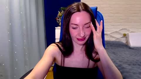 Lily online show from March 22, 2026, 9:13 am