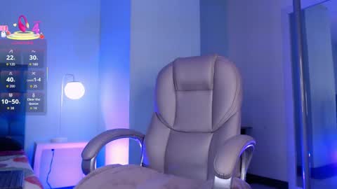 lilyred_ online show from May 16, 2026, 3:36 am